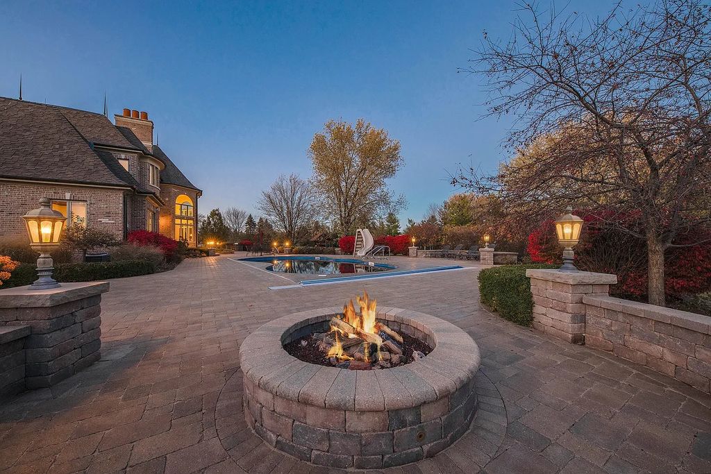The Estate in Naperville is a luxurious home of architectural perfection and exceptional features now available for sale. This home located at 8S061 Indiana Ave, Naperville, Illinois; offering 05 bedrooms and 10 bathrooms with 9,940 square feet of living spaces.