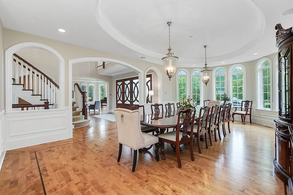 The Estate in Naperville is a luxurious home of architectural perfection and exceptional features now available for sale. This home located at 8S061 Indiana Ave, Naperville, Illinois; offering 05 bedrooms and 10 bathrooms with 9,940 square feet of living spaces.
