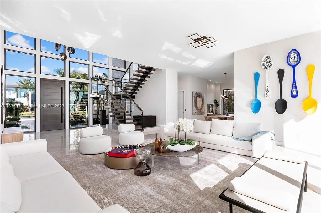 17199 Brulee Breeze Way, Boca Raton, Florida, is located in one of Boca Raton’s most sought after communities, Boca Bridges Estates.