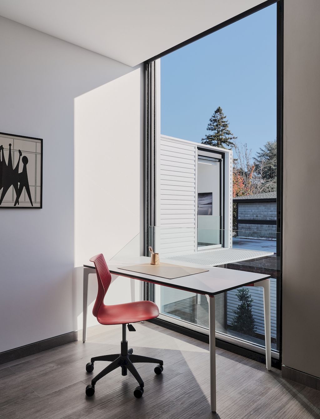 212 Tucker House in California by Stanley Saitowitz Natoma Architects