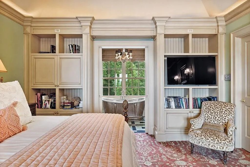 The Estate in Lakeside is a luxurious home of unparalleled quality construction and state-of-the-art amenities now available for sale. This home located at 14612 Meadow Ln, Lakeside, Michigan; offering 09 bedrooms and 13 bathrooms with 10,228 square feet of living spaces.