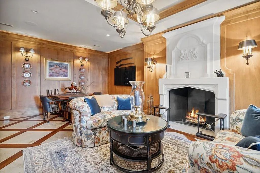 The Estate in Lakeside is a luxurious home of unparalleled quality construction and state-of-the-art amenities now available for sale. This home located at 14612 Meadow Ln, Lakeside, Michigan; offering 09 bedrooms and 13 bathrooms with 10,228 square feet of living spaces.