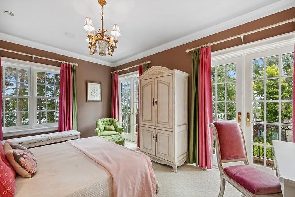 The Estate in Lakeside is a luxurious home of unparalleled quality construction and state-of-the-art amenities now available for sale. This home located at 14612 Meadow Ln, Lakeside, Michigan; offering 09 bedrooms and 13 bathrooms with 10,228 square feet of living spaces.