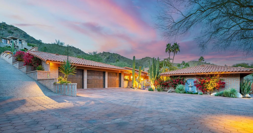 4529 E Foothill Dr Paradise Valley AZ 85253 24