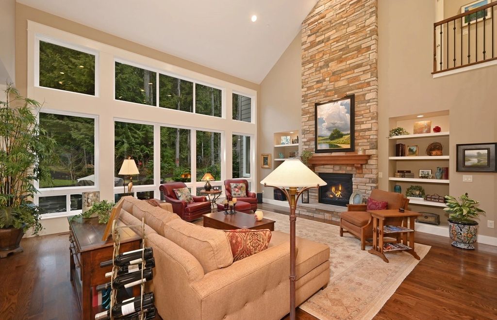 The Home in Redmond is a luxurious home with gracious room sizes and cozy spaces, now available for sale. This home located at 9215 255th Avenue NE, Redmond, Washington