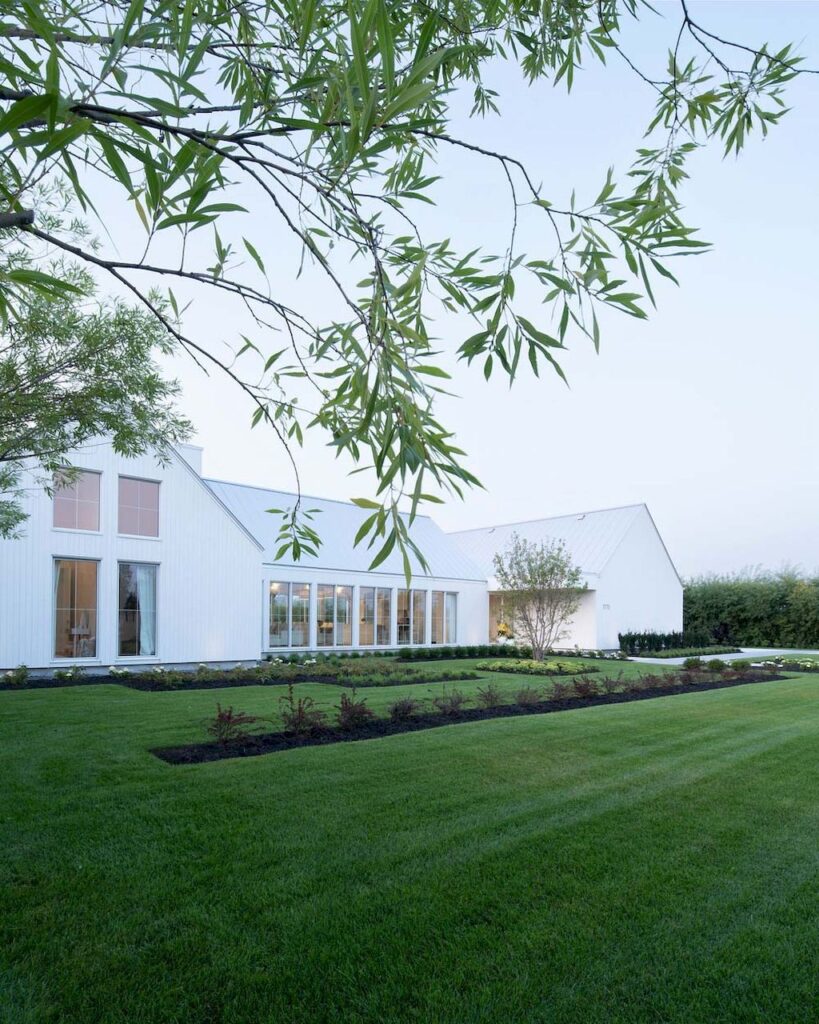 Comtois Residence a Stunning Private Monochromatic home by DKA 12