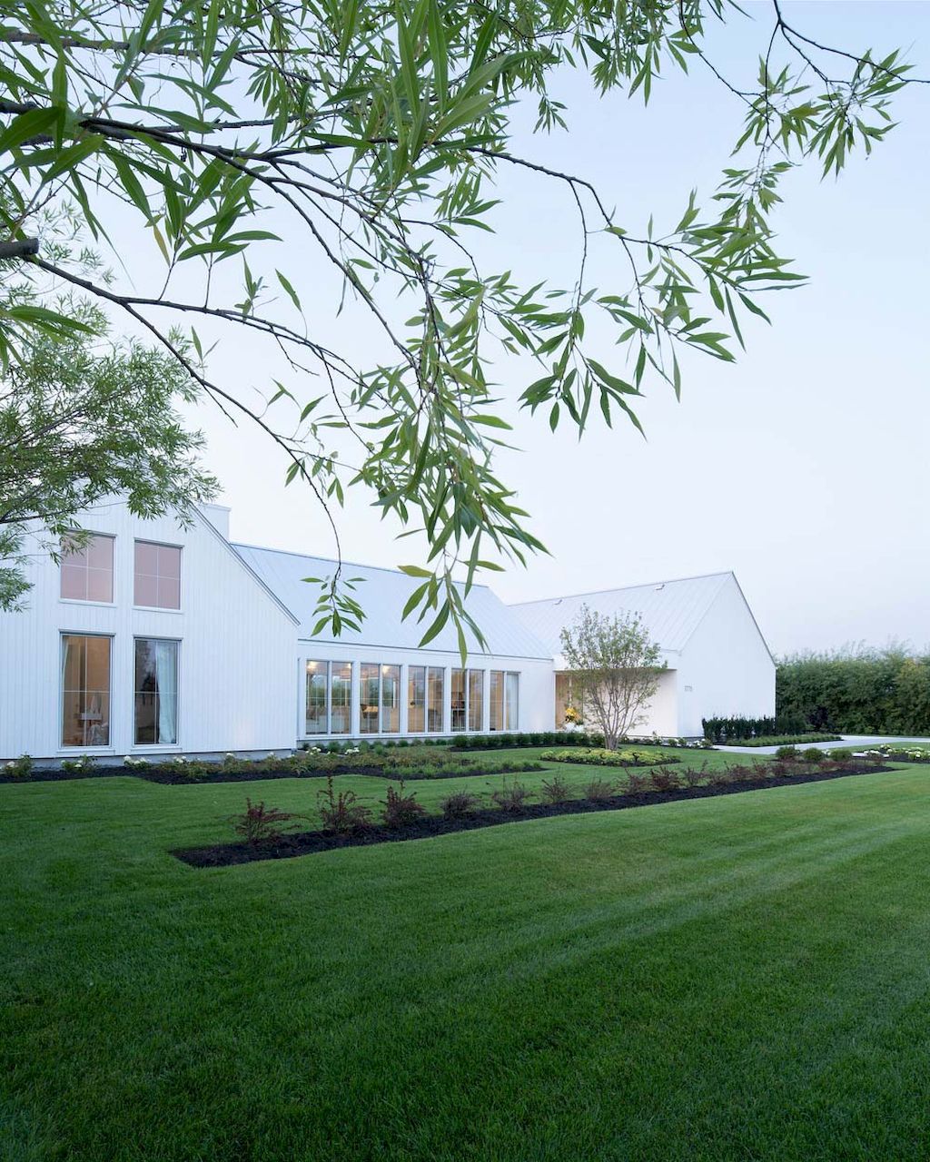 Comtois Residence, a Stunning Private Monochromatic home by DKA