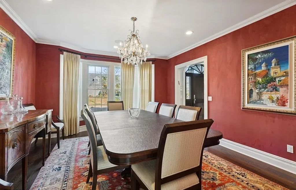 The Estate in Montclair Twp. is a luxurious home commanding stunning and picturesque panoramic views of the park now available for sale. This home located at 30 Club Rd, Montclair Twp., New Jersey; offering 06 bedrooms and 07 bathrooms with 6,500 square feet of living spaces. 