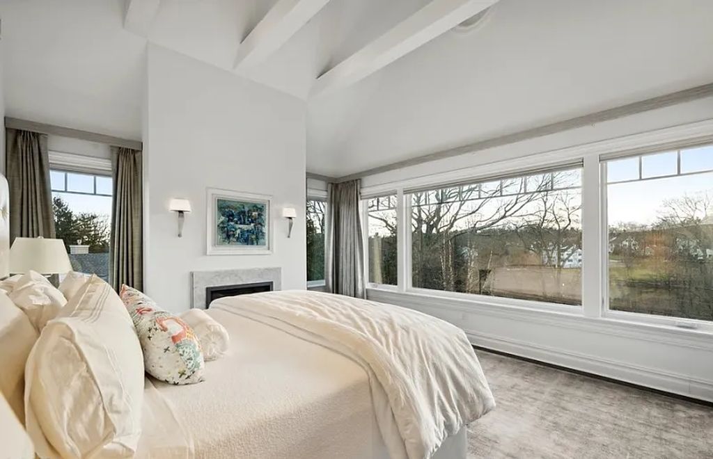 The Estate in Montclair Twp. is a luxurious home commanding stunning and picturesque panoramic views of the park now available for sale. This home located at 30 Club Rd, Montclair Twp., New Jersey; offering 06 bedrooms and 07 bathrooms with 6,500 square feet of living spaces. 