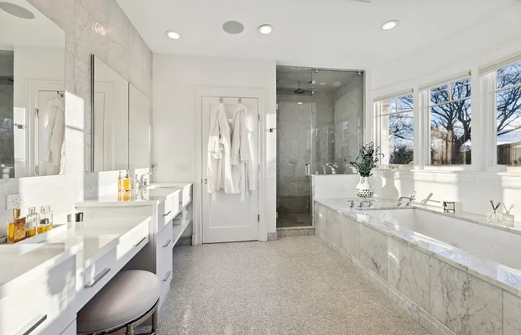 The Estate in Montclair Twp. is a luxurious home commanding stunning and picturesque panoramic views of the park now available for sale. This home located at 30 Club Rd, Montclair Twp., New Jersey; offering 06 bedrooms and 07 bathrooms with 6,500 square feet of living spaces. 