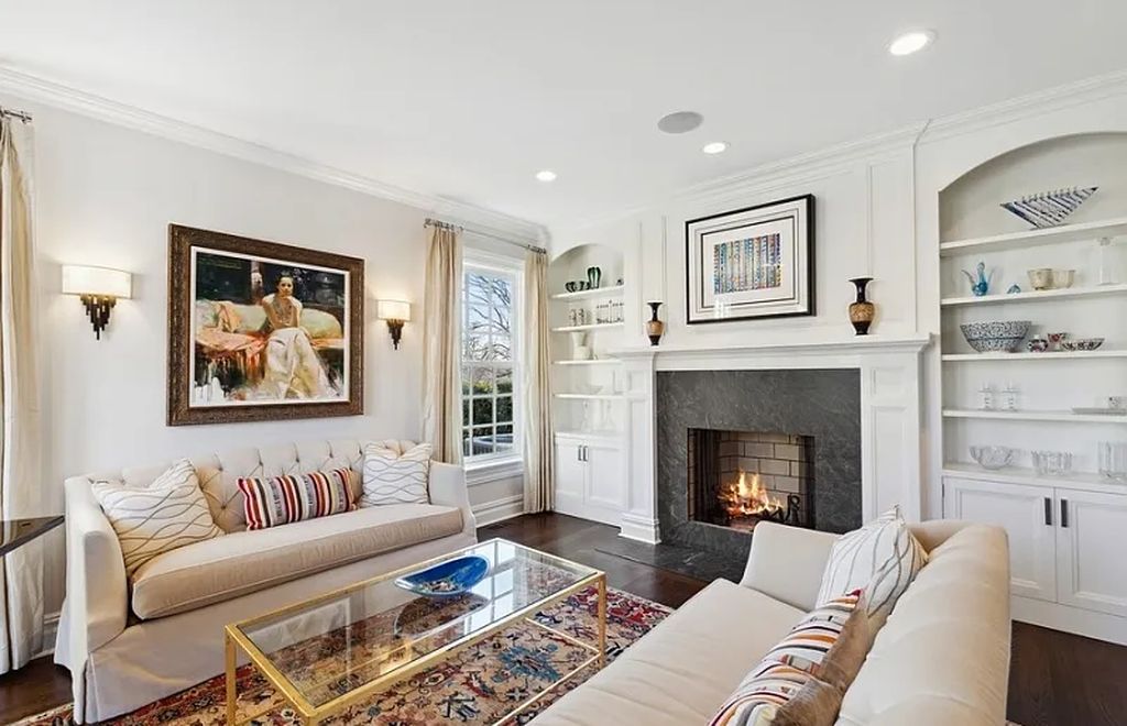The Estate in Montclair Twp. is a luxurious home commanding stunning and picturesque panoramic views of the park now available for sale. This home located at 30 Club Rd, Montclair Twp., New Jersey; offering 06 bedrooms and 07 bathrooms with 6,500 square feet of living spaces. 
