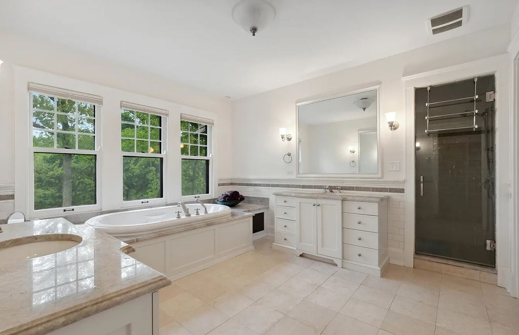 The Home in Highland Park is recently renovated to include a mix of authenticity and modern amenities, now available for sale. This home located at 80 Laurel Ave, Highland Park, Illinois