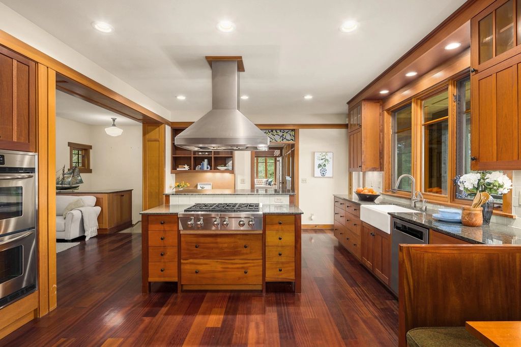 The Home in Bainbridge Island is an exceptional custom estate with 2 homes on a combined acre including 139’ of spectacular water frontage, now available for sale. This home located at 17253 & 17204 Agate Street NE, Bainbridge Island, Washington