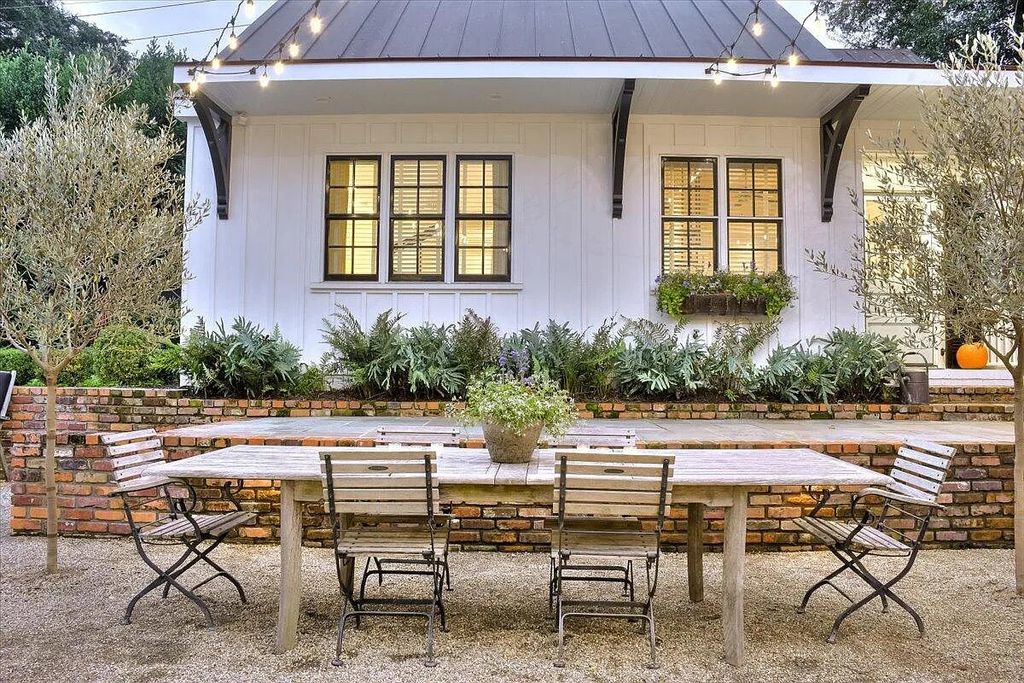 The Home in Augusta is meticulously re-designed and renovated in the past six years, now available for sale. This home located at 3032 Lake Forest Dr, Augusta, Georgia