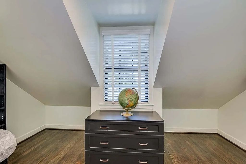 The Home in Augusta is meticulously re-designed and renovated in the past six years, now available for sale. This home located at 3032 Lake Forest Dr, Augusta, Georgia