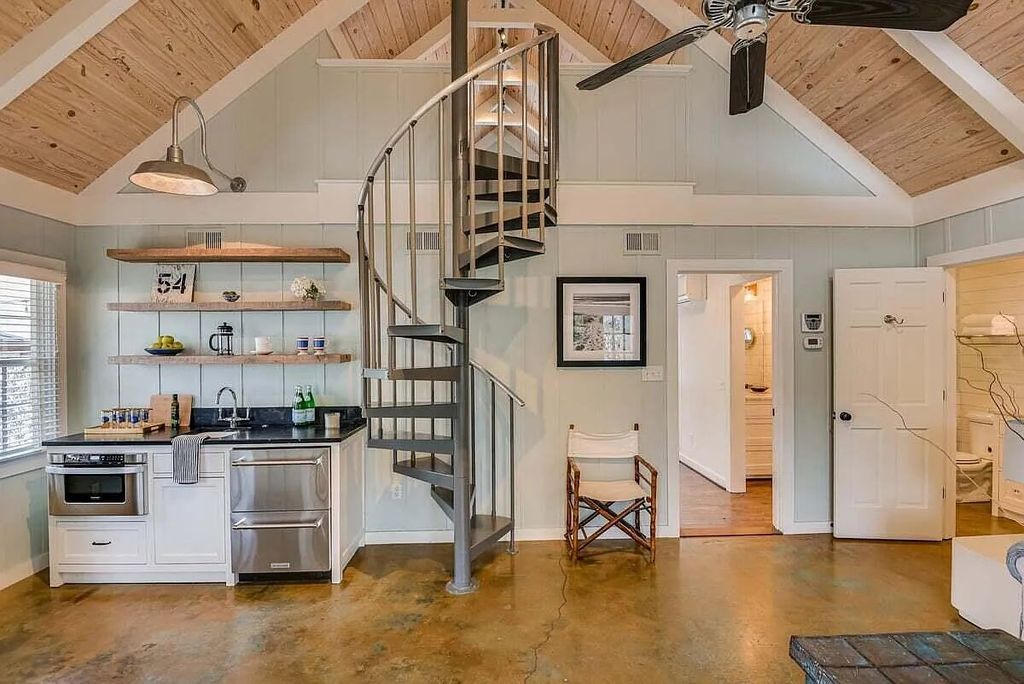 The Home in Augusta is meticulously re-designed and renovated in the past six years, now available for sale. This home located at 3032 Lake Forest Dr, Augusta, Georgia