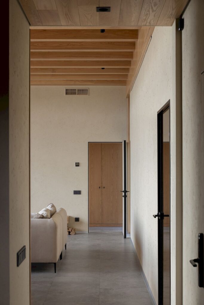H House Prominent House to Enjoy Nature by Klochenko Architects 14