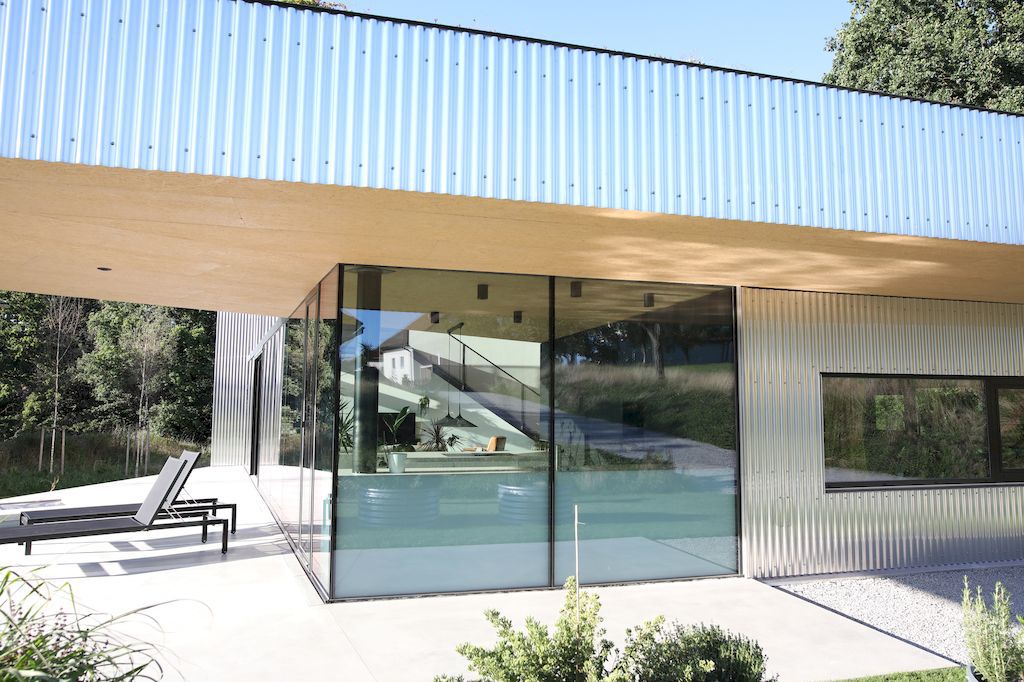 House Mesh, Integrated into Nature Designed by Caramel Architekten