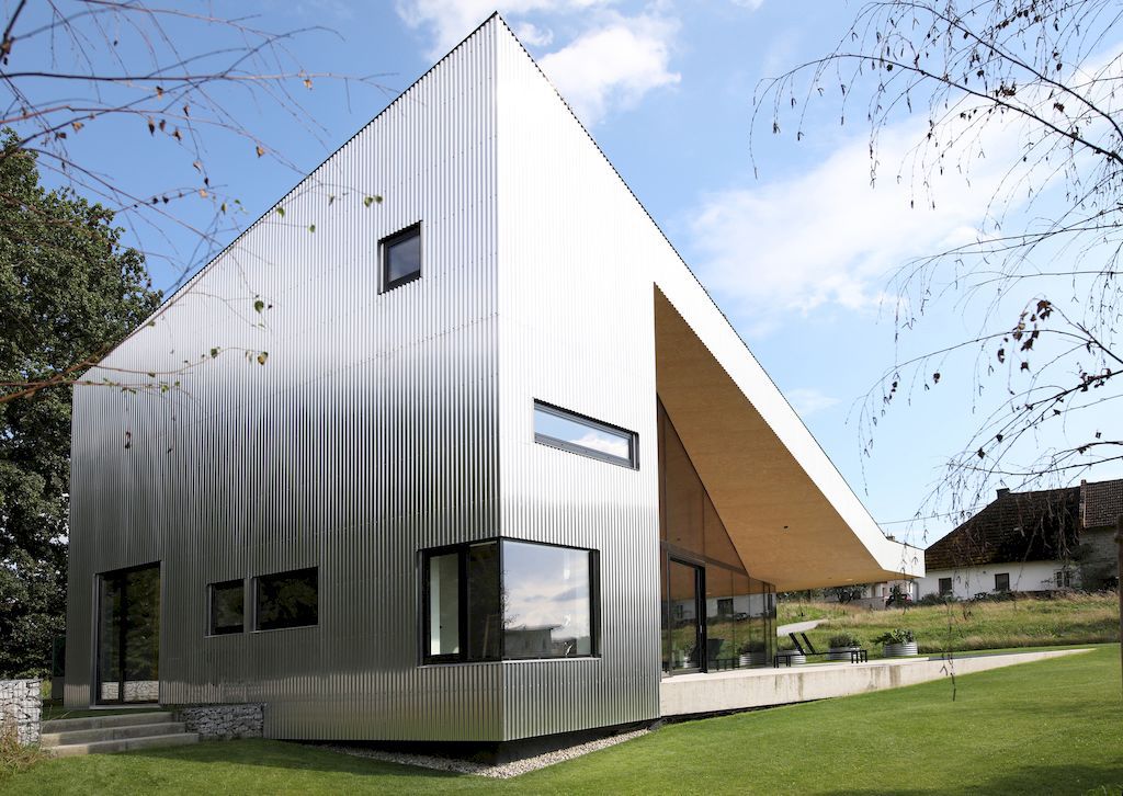 House Mesh, Integrated into Nature Designed by Caramel Architekten