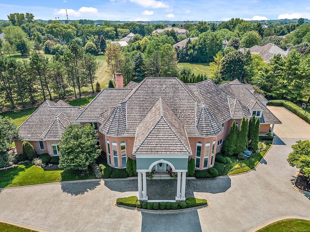 The House in South Barrington easy access to the highway, O'Hare, Arboretum, shopping, entertainment and restaurants, now available for sale. This home located at 2 Tiffany Cir, South Barrington, Illinois