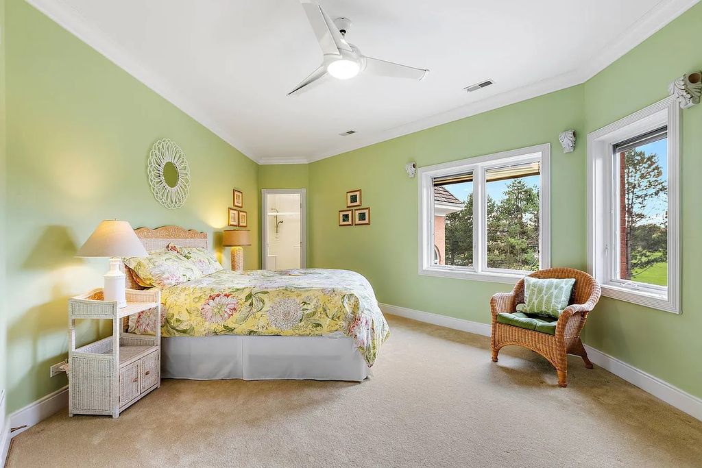 The House in South Barrington easy access to the highway, O'Hare, Arboretum, shopping, entertainment and restaurants, now available for sale. This home located at 2 Tiffany Cir, South Barrington, Illinois