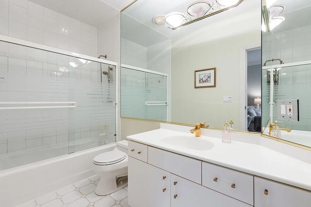 The House in South Barrington easy access to the highway, O'Hare, Arboretum, shopping, entertainment and restaurants, now available for sale. This home located at 2 Tiffany Cir, South Barrington, Illinois