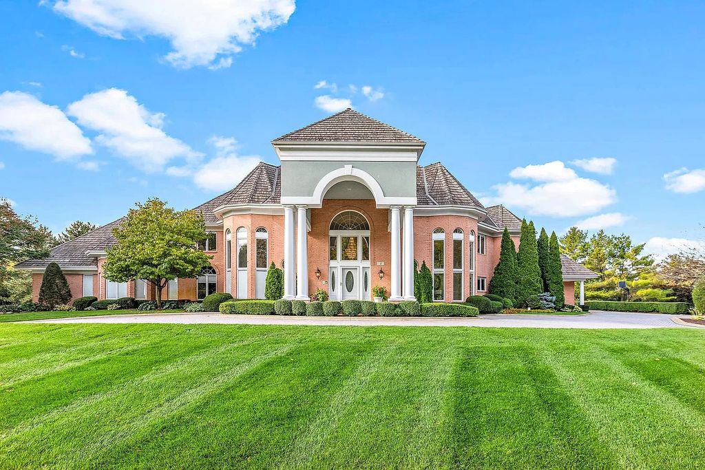 The House in South Barrington easy access to the highway, O'Hare, Arboretum, shopping, entertainment and restaurants, now available for sale. This home located at 2 Tiffany Cir, South Barrington, Illinois