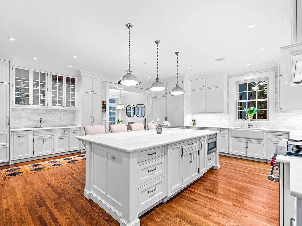The Estate in Baltimore is brilliant renovation and expansion by Delbert Adams Construction Group, now available for sale. This home located at 1 Whitfield Rd, Baltimore, Maryland