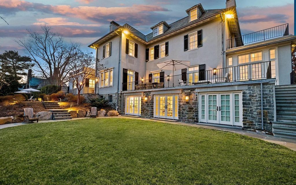 The Estate in Baltimore is brilliant renovation and expansion by Delbert Adams Construction Group, now available for sale. This home located at 1 Whitfield Rd, Baltimore, Maryland