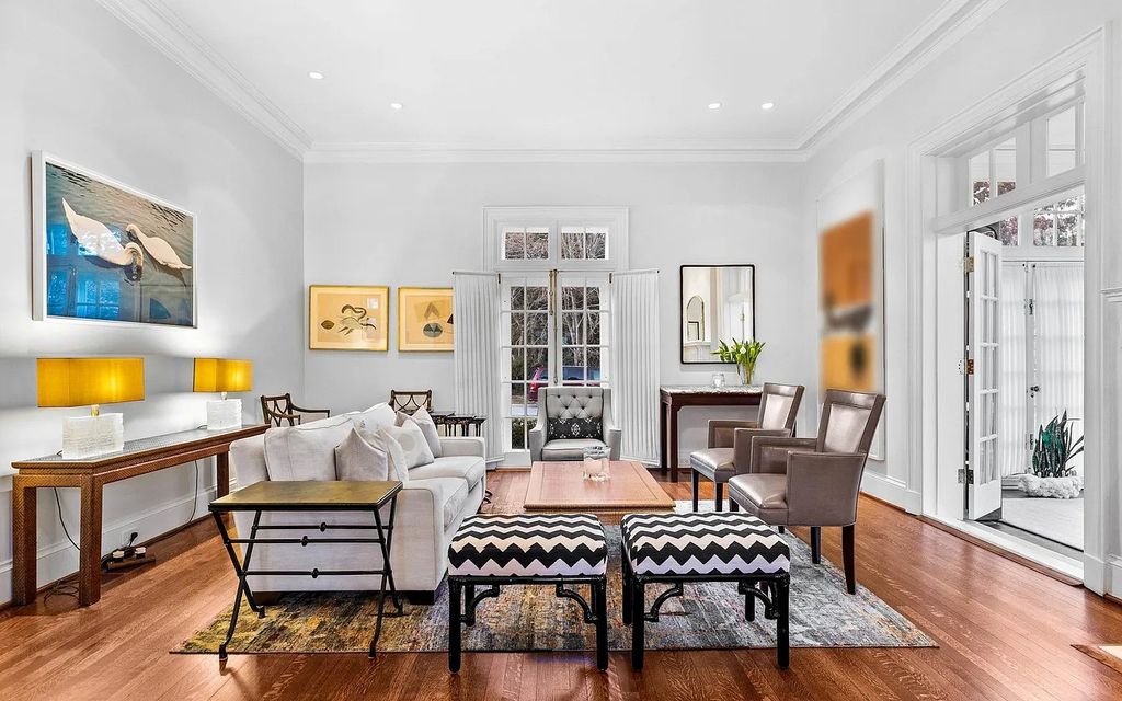 The Estate in Baltimore is brilliant renovation and expansion by Delbert Adams Construction Group, now available for sale. This home located at 1 Whitfield Rd, Baltimore, Maryland