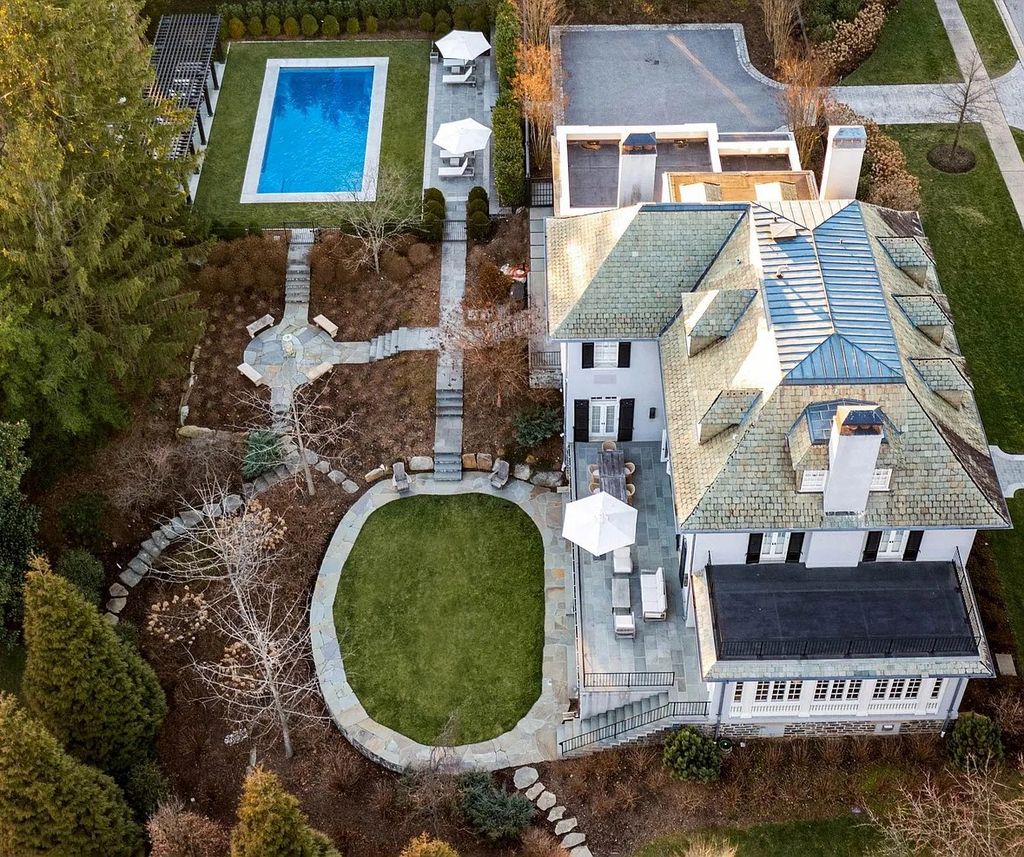 The Estate in Baltimore is brilliant renovation and expansion by Delbert Adams Construction Group, now available for sale. This home located at 1 Whitfield Rd, Baltimore, Maryland
