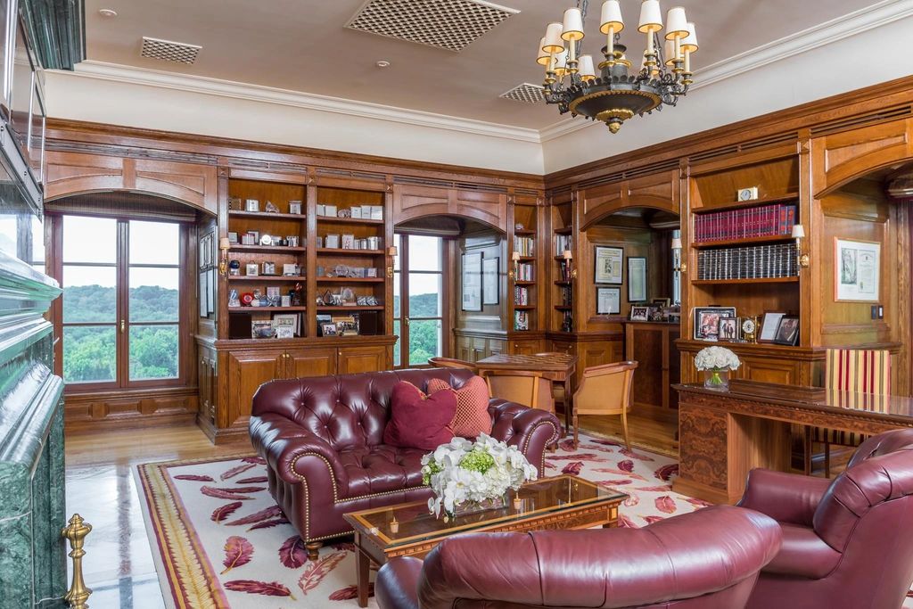 The Mansion in Rockville is a collaboration between renowned architect, John Ike, designer, Geoffrey Bradfield, and Horizon Builders, now available for sale. This home located at 11900 River Rd, Rockville, Maryland
