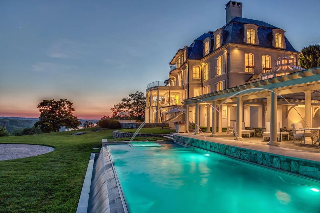 The Mansion in Rockville is a collaboration between renowned architect, John Ike, designer, Geoffrey Bradfield, and Horizon Builders, now available for sale. This home located at 11900 River Rd, Rockville, Maryland