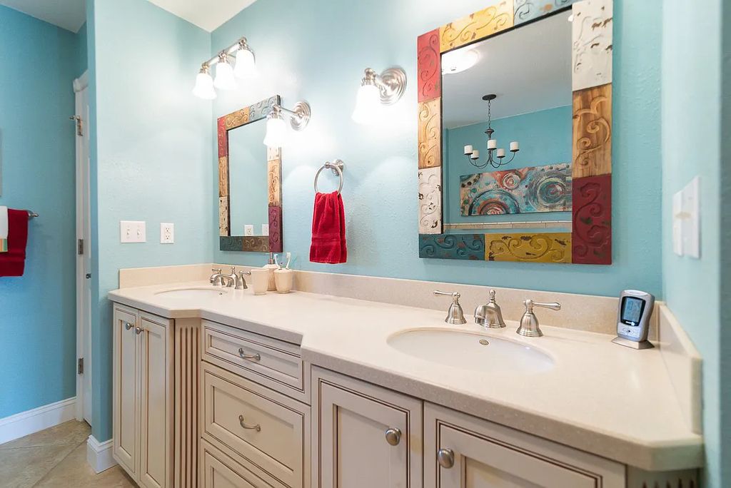 The Estate in Hendersonville is a luxurious home totally renovated now available for sale. This home located at 405 Private Dr, Hendersonville, Tennessee; offering 05 bedrooms and 05 bathrooms with 4,419 square feet of living spaces.
