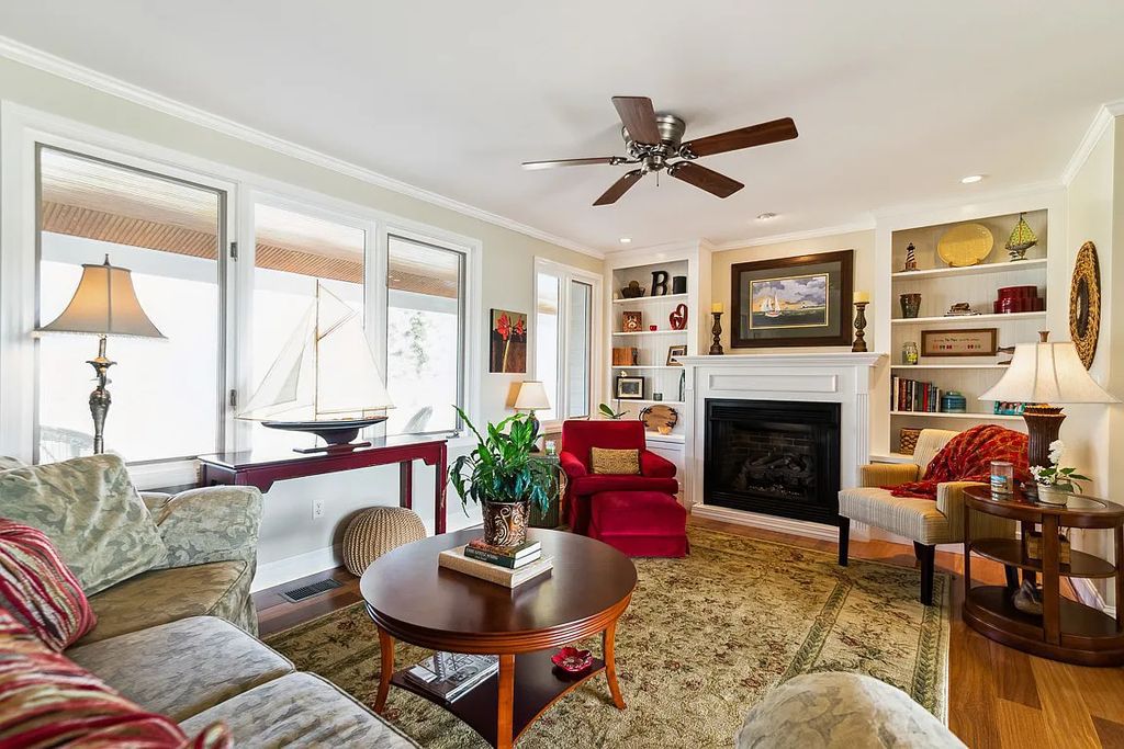 The Estate in Hendersonville is a luxurious home totally renovated now available for sale. This home located at 405 Private Dr, Hendersonville, Tennessee; offering 05 bedrooms and 05 bathrooms with 4,419 square feet of living spaces.