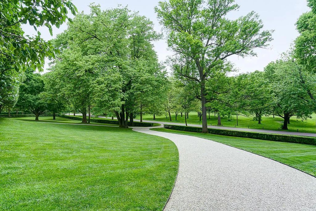 The Estate in Columbus is a luxurious home situated on top of a hill with phenomenally landscaped gardens and lawns now available for sale. This home located at 212 Park Dr, Columbus, Ohio; offering 05 bedrooms and 08 bathrooms with 11,134 square feet of living spaces.