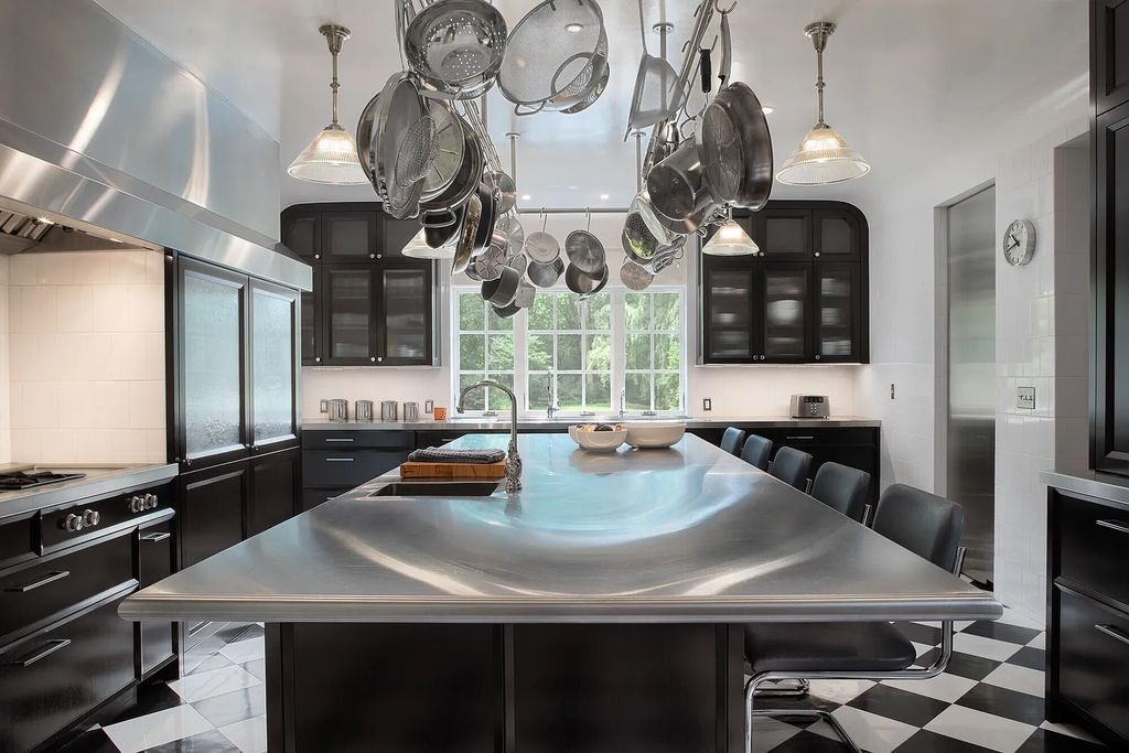 The Estate in Columbus is a luxurious home situated on top of a hill with phenomenally landscaped gardens and lawns now available for sale. This home located at 212 Park Dr, Columbus, Ohio; offering 05 bedrooms and 08 bathrooms with 11,134 square feet of living spaces.