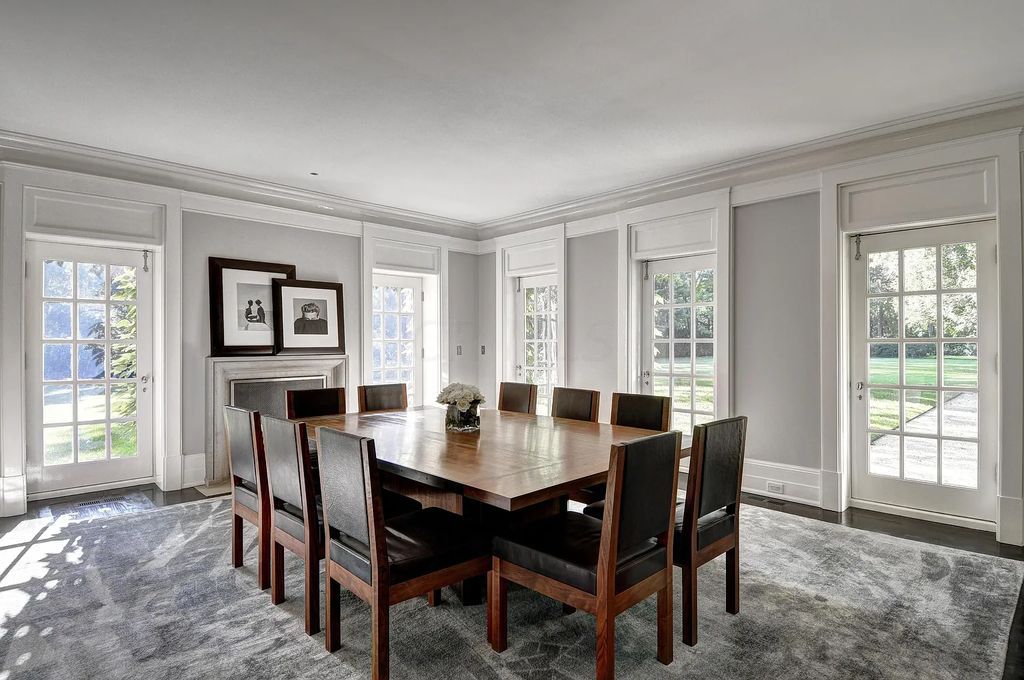 The Estate in Columbus is a luxurious home situated on top of a hill with phenomenally landscaped gardens and lawns now available for sale. This home located at 212 Park Dr, Columbus, Ohio; offering 05 bedrooms and 08 bathrooms with 11,134 square feet of living spaces.