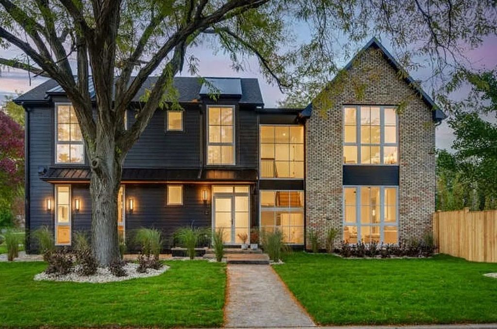 The Home In Glencoe has been just completed and beautifully staged for showings, now available for sale. This home located at 919 Forestway Dr, Glencoe, Illinois