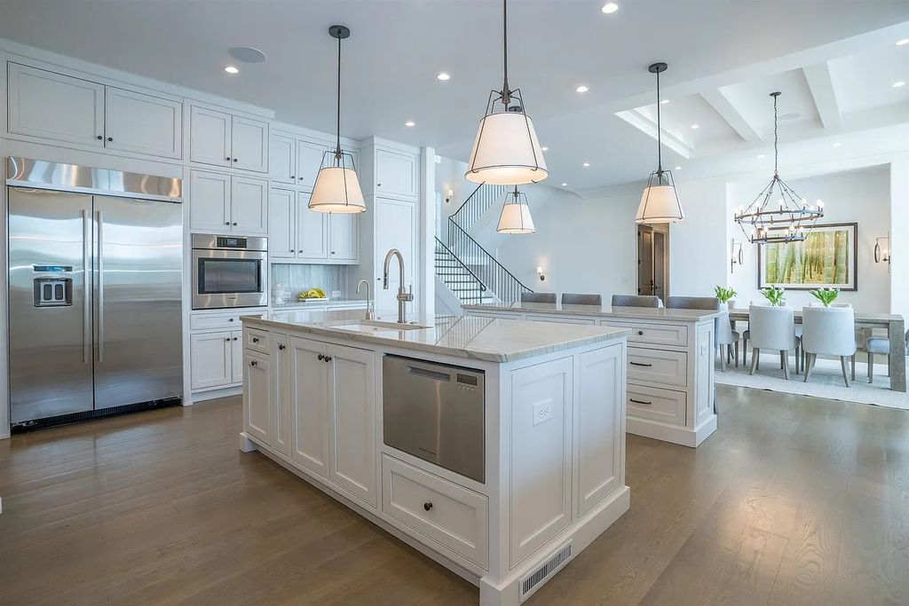 The Property in Eatonton boasts expert craftsmanship and the finest materials, resulting in a true masterpiece, now available for sale. This home located at 202 Eagles Way, Eatonton, Georgia
