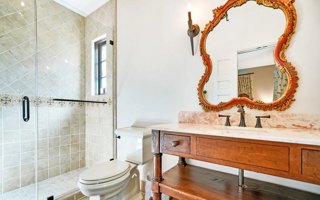 930 S Ocean Boulevard, Palm Beach, Florida, is one of the most magnificent houses in the area, with fully furnished rooms and modern appliances. The entire floor is made of the best hardwood, marble, and tile materials.