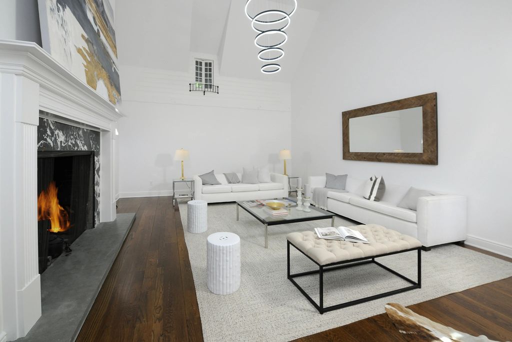 The House in Greenwich has been recently renovated to include new appliances, new hardwood flooring, landscaping, and more, now available for sale. This home located at 20 W Brother Dr, Greenwich, Connecticut