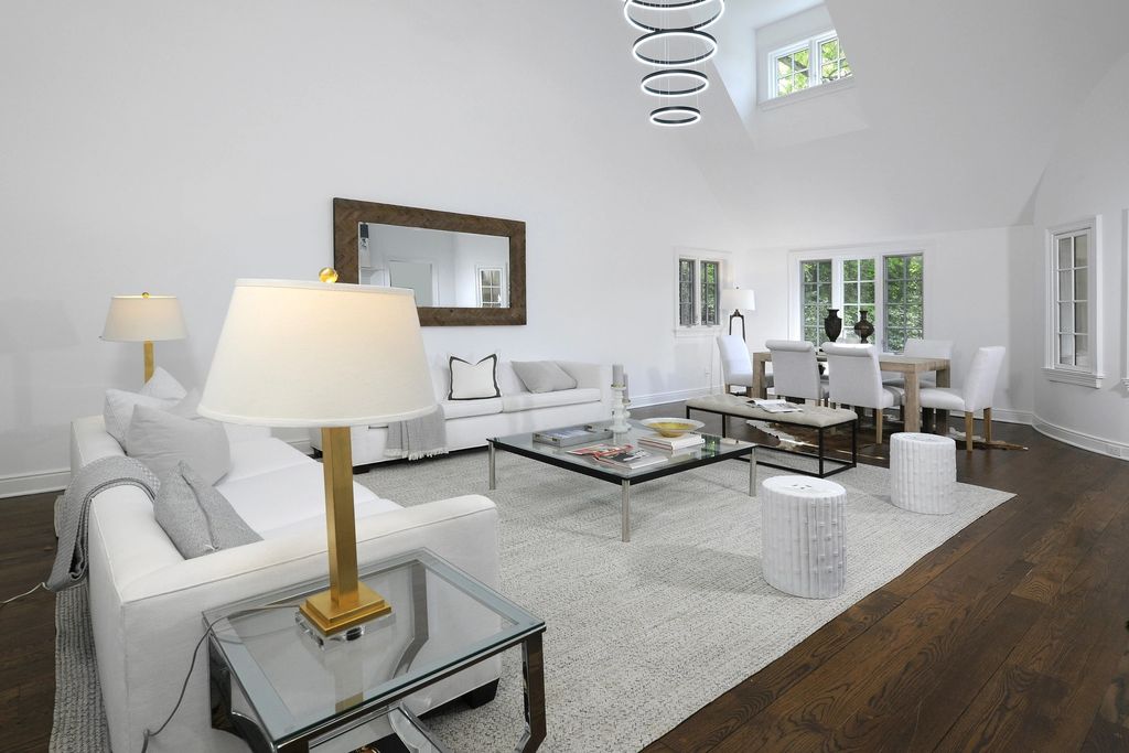 The House in Greenwich has been recently renovated to include new appliances, new hardwood flooring, landscaping, and more, now available for sale. This home located at 20 W Brother Dr, Greenwich, Connecticut