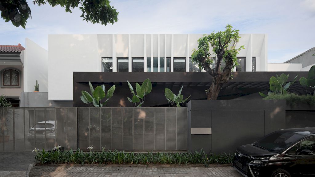Rumah RifBagus House, Elegant Home in Indonesia by Gets Architects