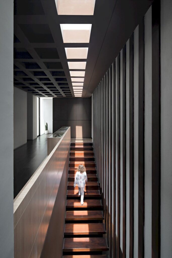 Rumah RifBagus House Elegant Home in Indonesia by Gets Architects 19