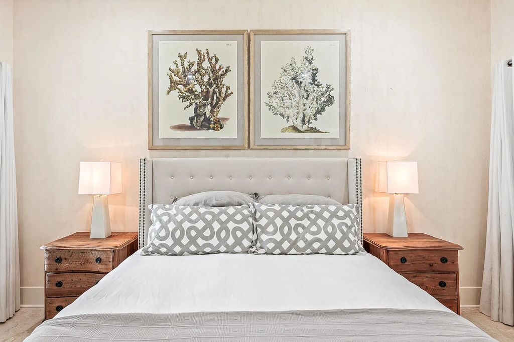 Introducing 86 North Charles Street - a luxurious Alys Beach stunner located in the highly sought-after east end of 30A in Rosemary Beach, Florida. This expansive home in Rosemary Beachboasts five bedrooms, five bathrooms, and a spacious living area spanning 2,782 square feet, making it the perfect abode for large families or those who love to entertain guests.