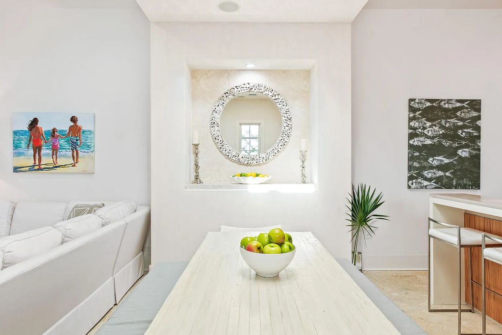 Introducing 86 North Charles Street - a luxurious Alys Beach stunner located in the highly sought-after east end of 30A in Rosemary Beach, Florida. This expansive home in Rosemary Beachboasts five bedrooms, five bathrooms, and a spacious living area spanning 2,782 square feet, making it the perfect abode for large families or those who love to entertain guests.