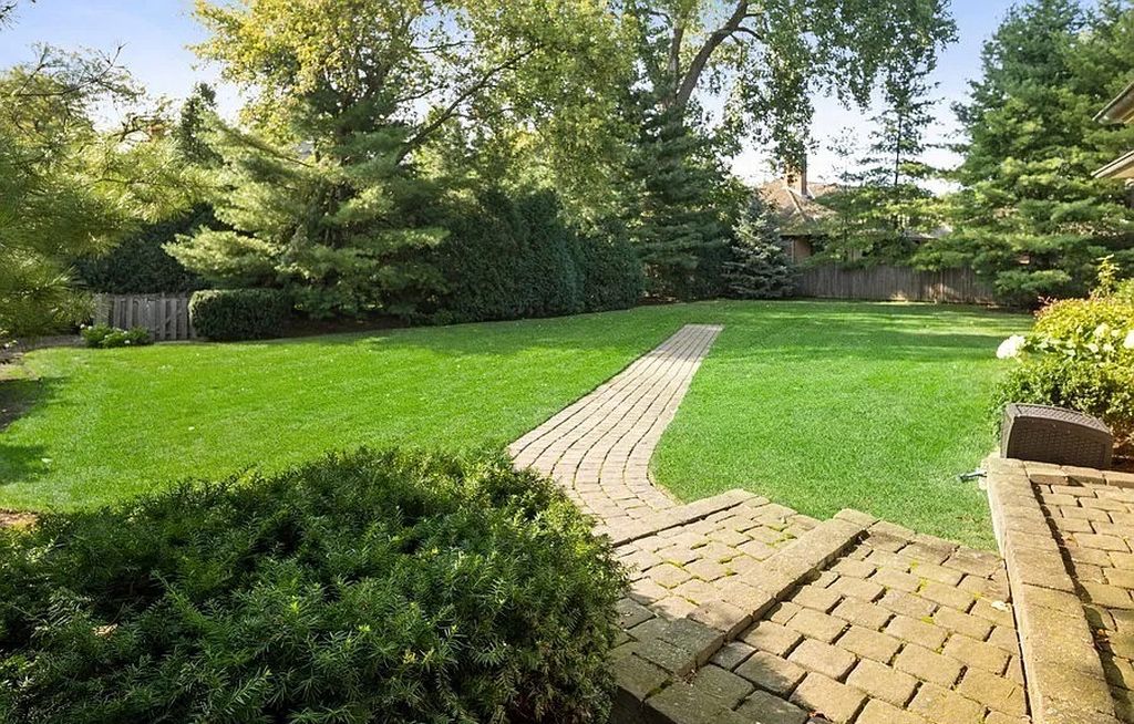The Manor in Winnetka is built to withstand the test of time & beautifully enhanced by notable architects Liederbach & Graham, now available for sale. This home located at 45 Indian Hill Rd, Winnetka, Illinois
