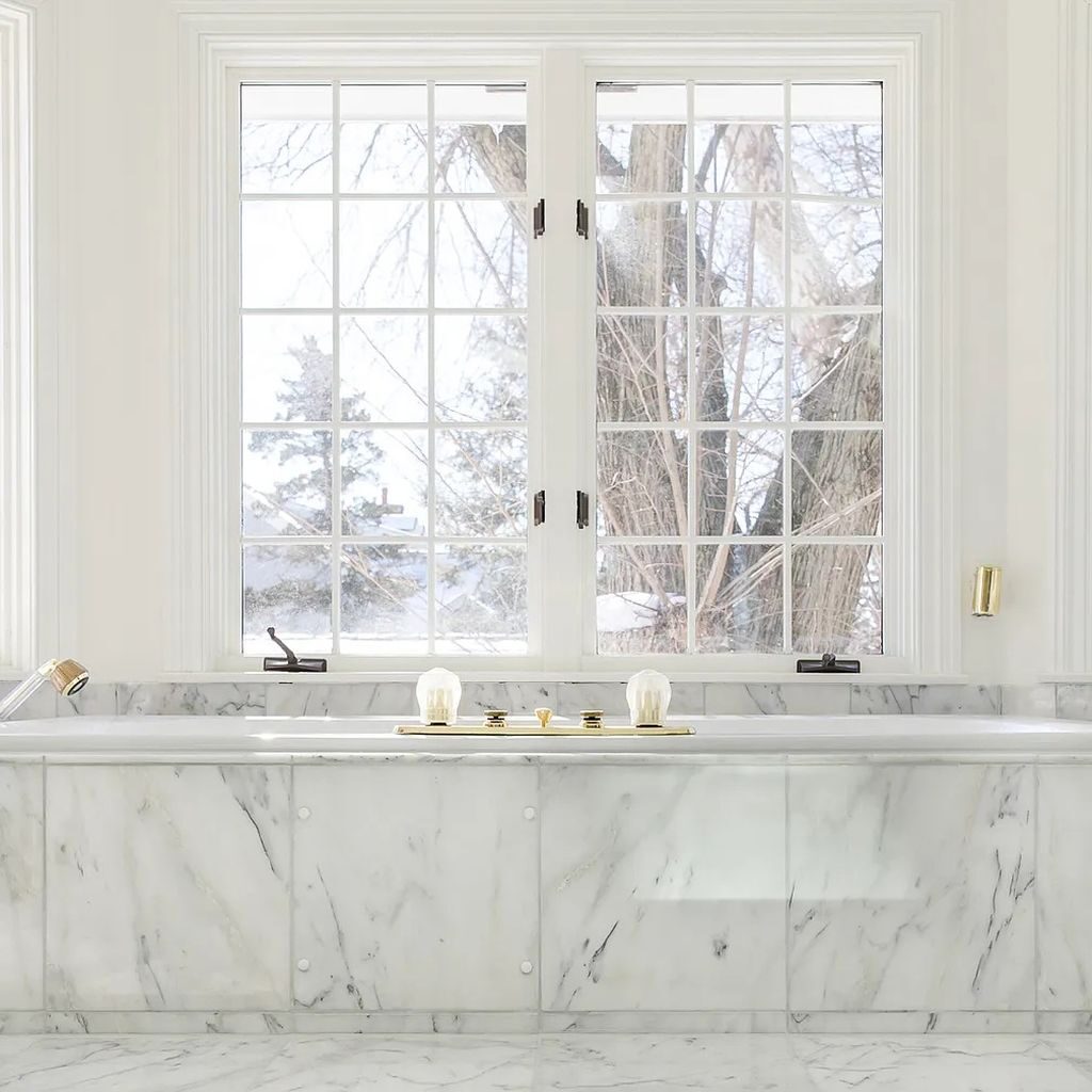 The Home in Hinsdale is designed for formal entertaining or casual every day living, now available for sale. This home located at 904 S Park Ave, Hinsdale, Illinois