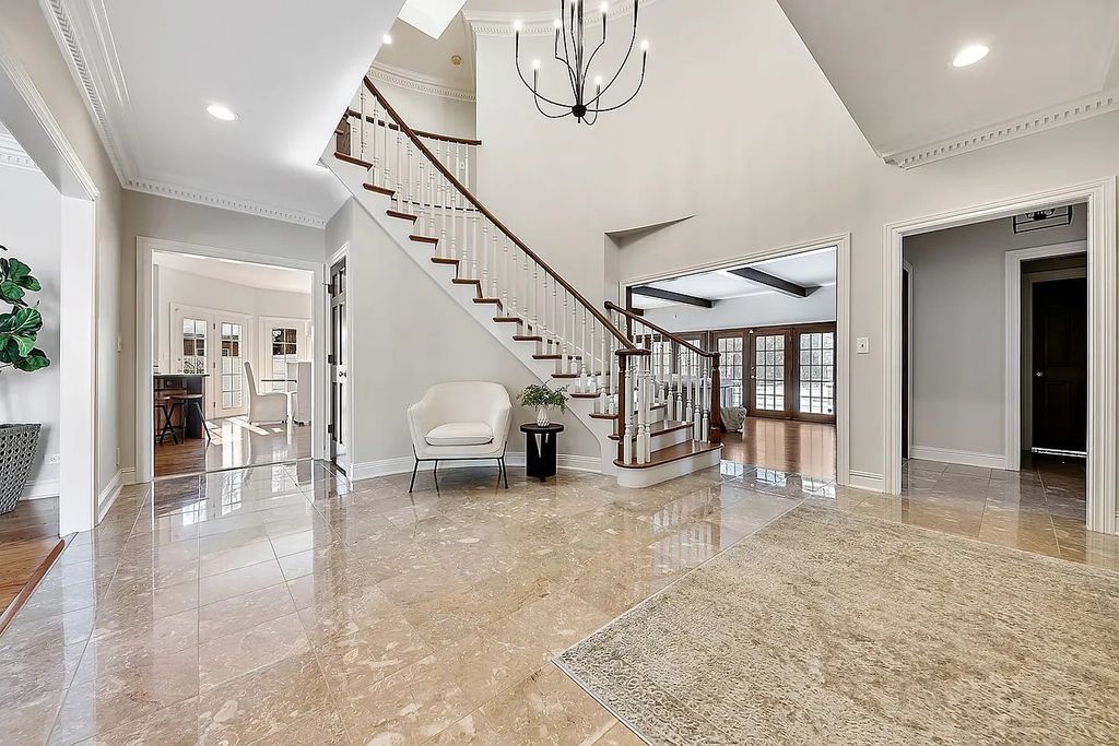 The Home in Hinsdale is designed for formal entertaining or casual every day living, now available for sale. This home located at 904 S Park Ave, Hinsdale, Illinois